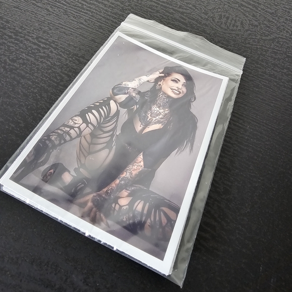 Tattoo Chic Sticker 6 Pack - Picture 5 of 5